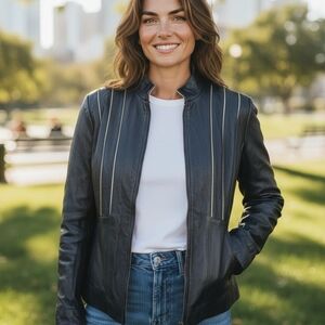 Alji Piel Women's Deep blue Leather Jacket